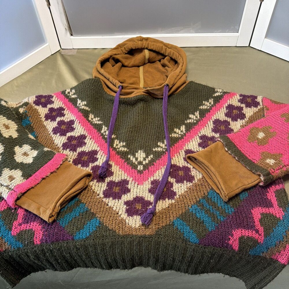 Natural Life Dreamer Jacquard Sweater Flower Power S/M